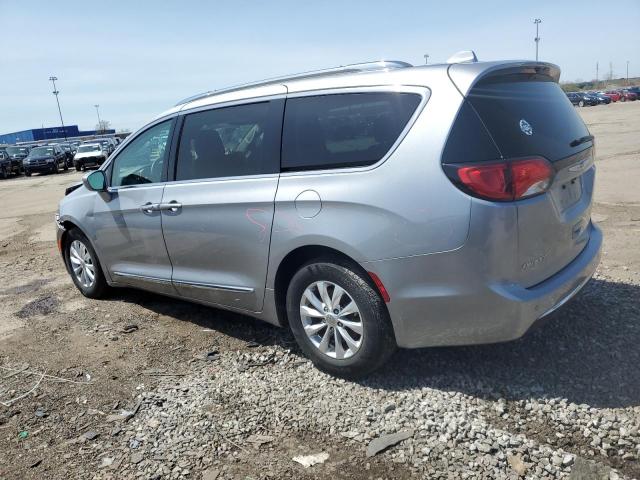 2C4RC1EG9JR306731 - 2018 CHRYSLER PACIFICA TOURING L PLUS SILVER photo 2