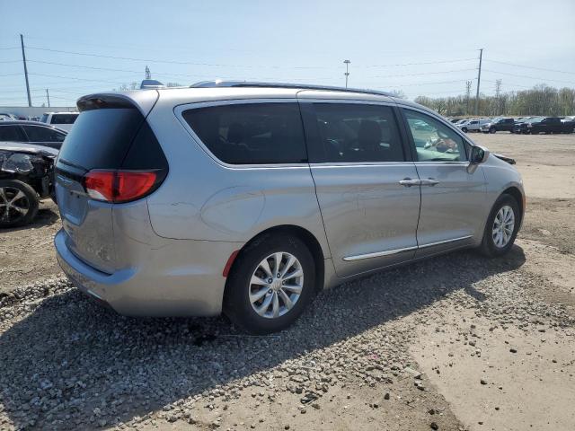 2C4RC1EG9JR306731 - 2018 CHRYSLER PACIFICA TOURING L PLUS SILVER photo 3