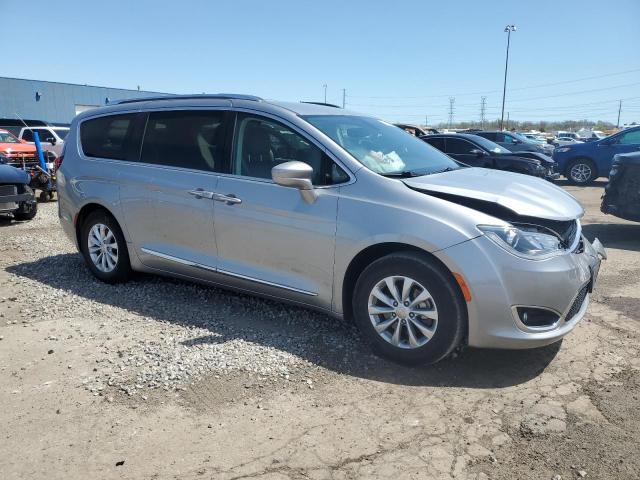 2C4RC1EG9JR306731 - 2018 CHRYSLER PACIFICA TOURING L PLUS SILVER photo 4