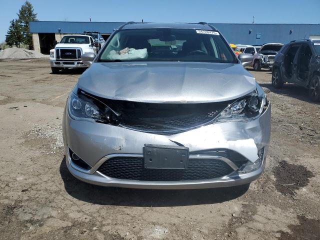 2C4RC1EG9JR306731 - 2018 CHRYSLER PACIFICA TOURING L PLUS SILVER photo 5