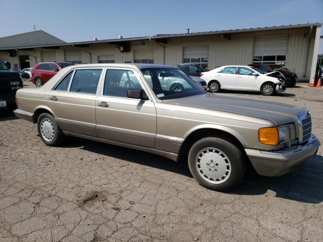 WDBCA35D2GA246302 - 1986 MERCEDES-BENZ 420 SEL GOLD photo 4