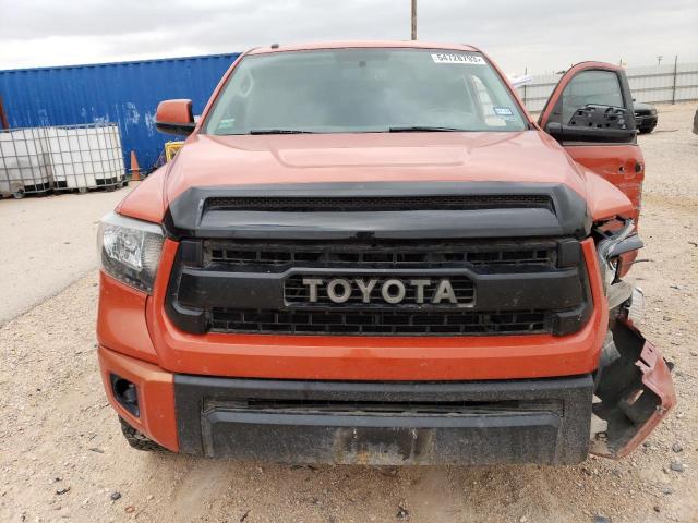 5TFDW5F13FX423717 - 2015 TOYOTA TUNDRA CREWMAX SR5 ORANGE photo 5