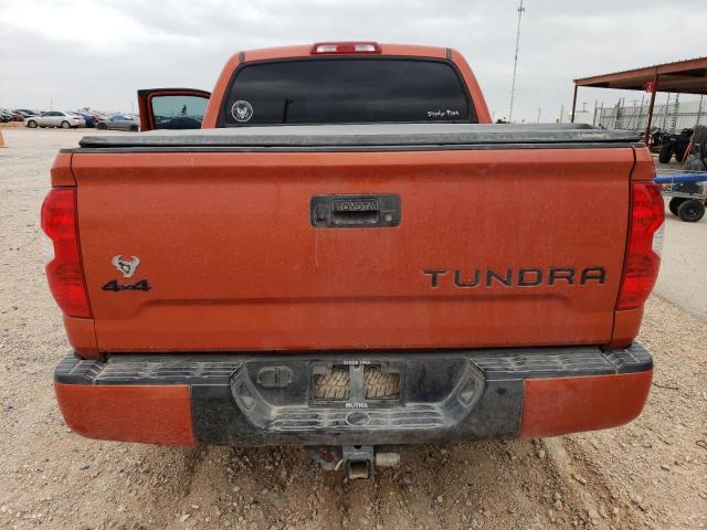 5TFDW5F13FX423717 - 2015 TOYOTA TUNDRA CREWMAX SR5 ORANGE photo 6