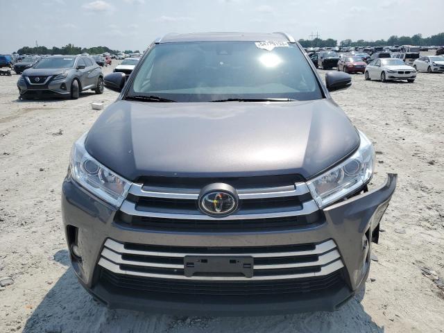 5TDKZRFH0HS519154 - 2017 TOYOTA HIGHLANDER SE GRAY photo 5