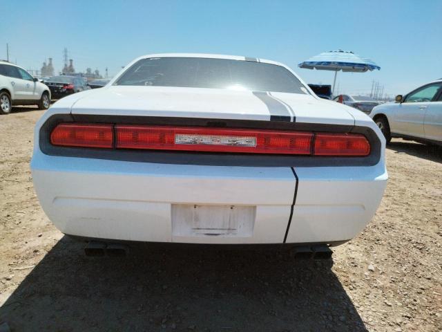 2B3CJ4DG3BH603257 - 2011 DODGE CHALLENGER WHITE photo 6