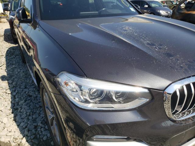 5UXTR9C5XJLC81370 - 2018 BMW X3 XDRIVE30I GRAY photo 9