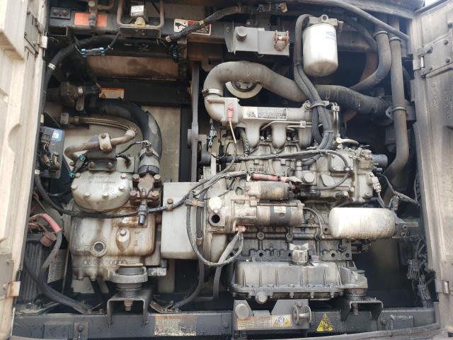 1UYVS2533FM197439 - 2015 UTILITY TRAILER თეთრი ფოტო 7