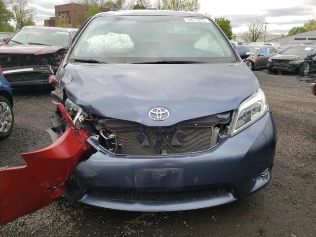 5TDDZ3DC0HS165343 - 2017 TOYOTA SIENNA XLE BLUE photo 5