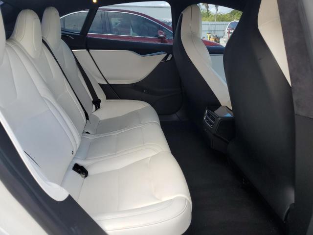 5YJSA1E21HF229936 - 2017 TESLA MODEL S 白色 照片 11