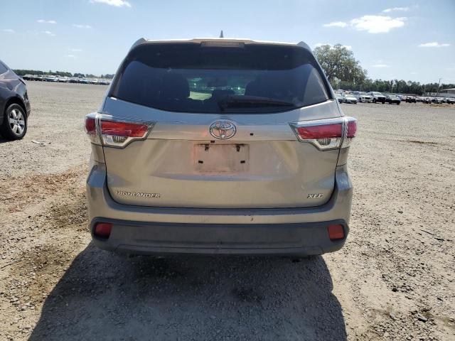 5TDKKRFH6FS063825 - 2015 TOYOTA HIGHLANDER XLE SILVER photo 6