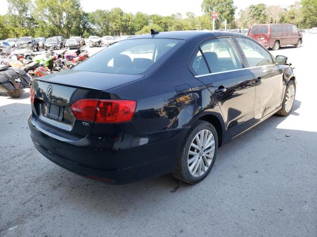 3VWLL7AJ3EM411172 - 2014 VOLKSWAGEN JETTA TDI BLACK photo 4