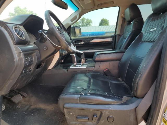 5TFAW5F17EX384602 - 2014 TOYOTA TUNDRA CREWMAX PLATINUM SILVER photo 7