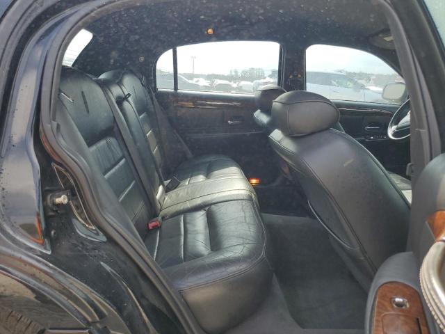1LNHM81W11Y647756 - 2001 LINCOLN TOWN CAR EXECUTIVE Schwarz Foto 10