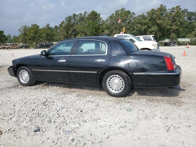 1LNHM81W11Y647756 - 2001 LINCOLN TOWN CAR EXECUTIVE Schwarz Foto 2