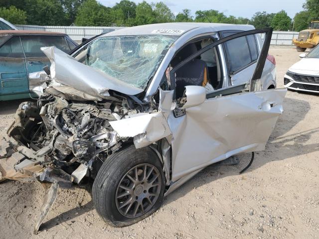 2010 NISSAN VERSA S, 