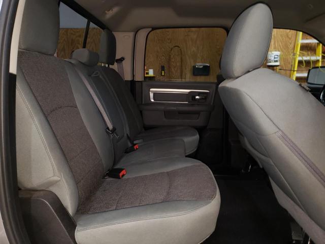 1C6RR7TT5KS684702 - 2019 RAM 1500 CLASS SLT ვერცხლისფერი ფოტო 6