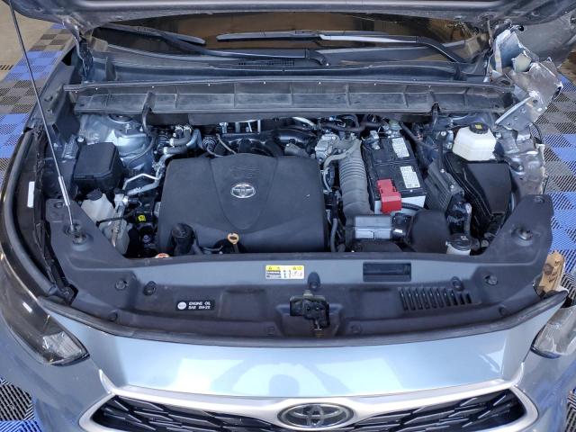 5TDHZRBH2NS208899 - 2022 TOYOTA HIGHLANDER XLE BLUE photo 12