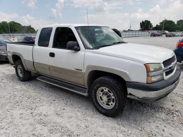 1GCGK29U54Z148124 - 2004 CHEVROLET SILVERADO K2500 WHITE photo 4