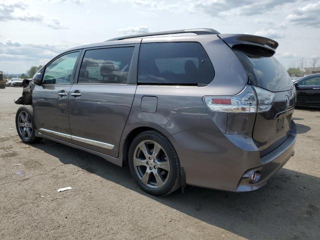 5TDXZ3DC5HS839886 - 2017 TOYOTA SIENNA SE GRAY photo 2