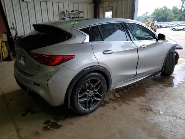 SJKCH5CP1HA024483 - 2017 INFINITI QX30 BASE SILVER photo 3