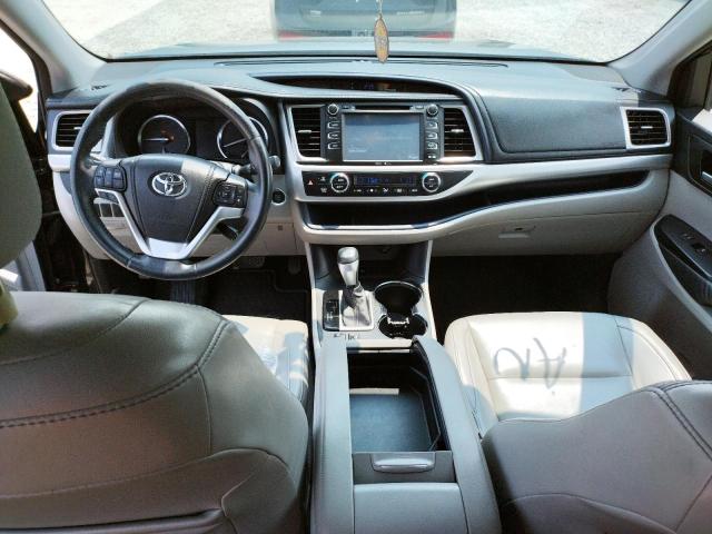 5TDKKRFH1FS057608 - 2015 TOYOTA HIGHLANDER XLE أسود صورة 8