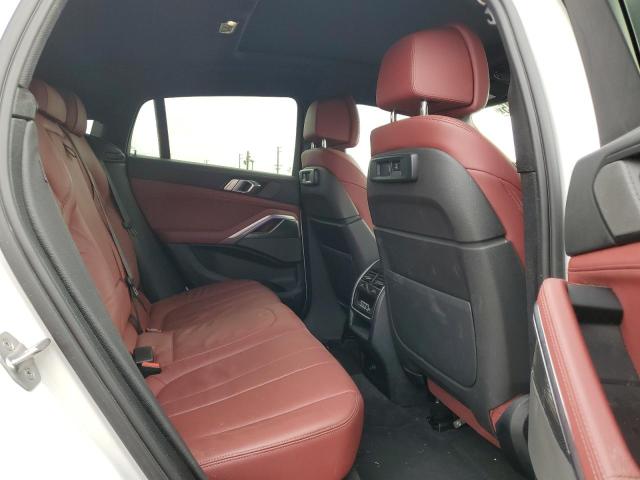 5UXCY8C0XN9M57786 - 2022 BMW X6 M50I WHITE photo 11