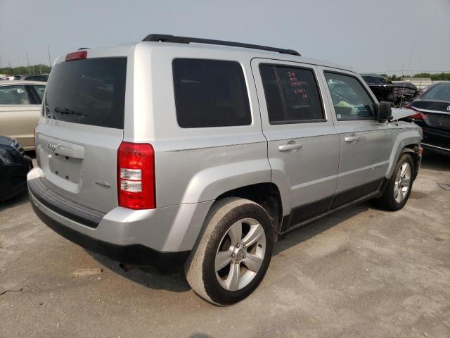 1C4NJPFB2DD122278 - 2013 JEEP PATRIOT LATITUDE SILVER photo 3