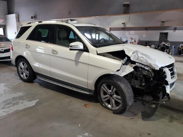4JGDA5HB6EA283325 - 2014 MERCEDES-BENZ ML 350 4MATIC WHITE photo 4