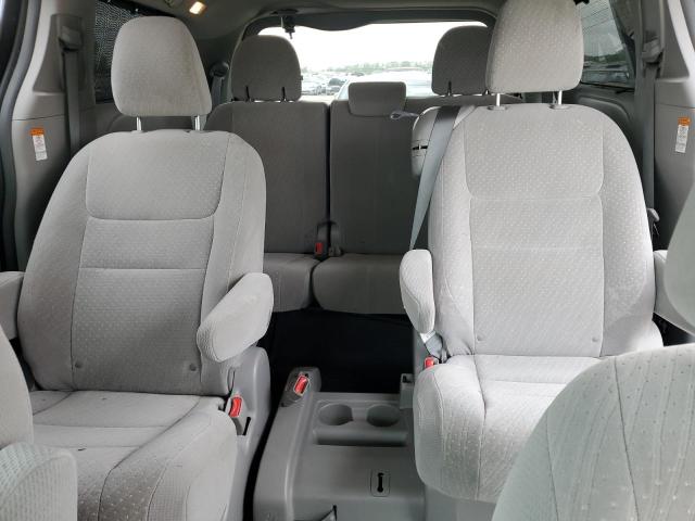 5TDKZ3DC7KS989984 - 2019 TOYOTA SIENNA LE 白色 照片 10