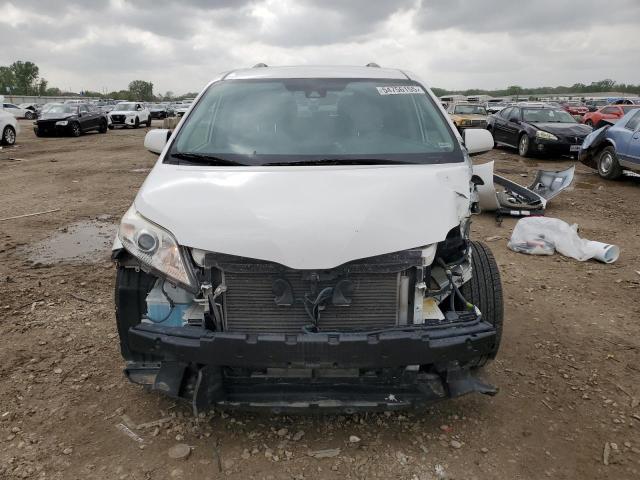 5TDKZ3DC7KS989984 - 2019 TOYOTA SIENNA LE 白色 照片 5