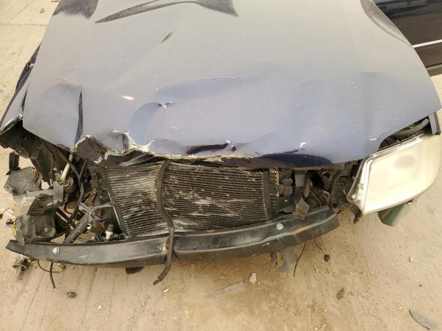 WVWYH63B72E210144 - 2002 VOLKSWAGEN PASSAT GLX 4MOTION BLUE photo 11