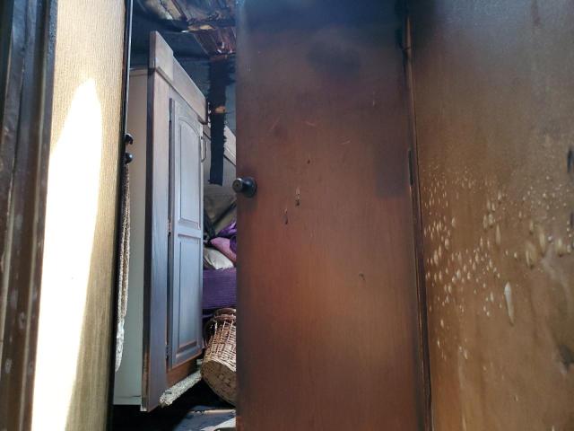 4YDF34027B4701167 - 2011 KEYSTONE MONTANA 白色 照片 5