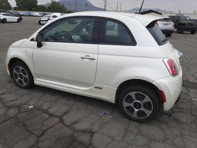 3C3CFFGE2DT740372 - 2013 FIAT 500 ELECTRIC WHITE photo 2