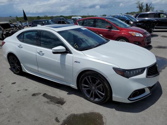 19UUB1F65KA000667 - 2019 ACURA TLX TECHNOLOGY WHITE photo 4