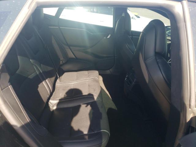 5YJSA1E40JF259615 - 2018 TESLA MODEL S შავი ფოტო 10