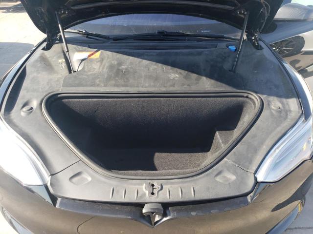 5YJSA1E40JF259615 - 2018 TESLA MODEL S შავი ფოტო 11