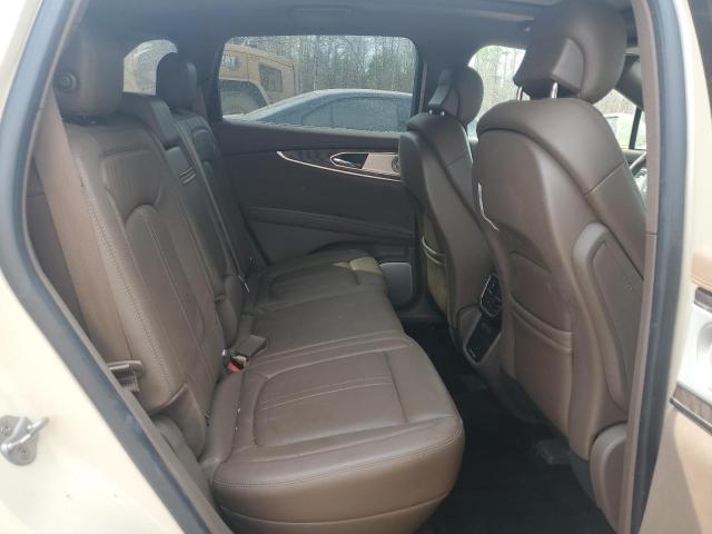 2LMPJ8LP7JBL25926 - 2018 LINCOLN MKX RESERVE Бежевий фото 11