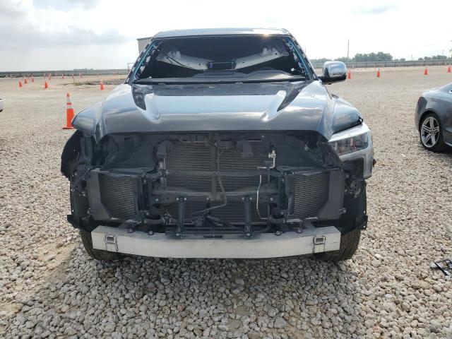 5TFMA5AB3PX025519 - 2023 TOYOTA TUNDRA CREWMAX PLATINUM 黑色 照片 5