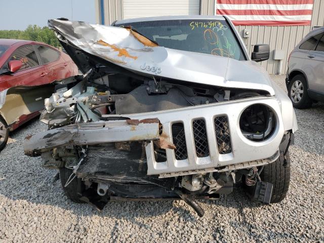 1C4NJRFB6CD603130 - 2012 JEEP PATRIOT LATITUDE SILVER photo 5