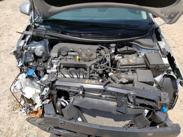 3KPA25AD5NE468804 - 2022 KIA RIO S SILVER photo 11