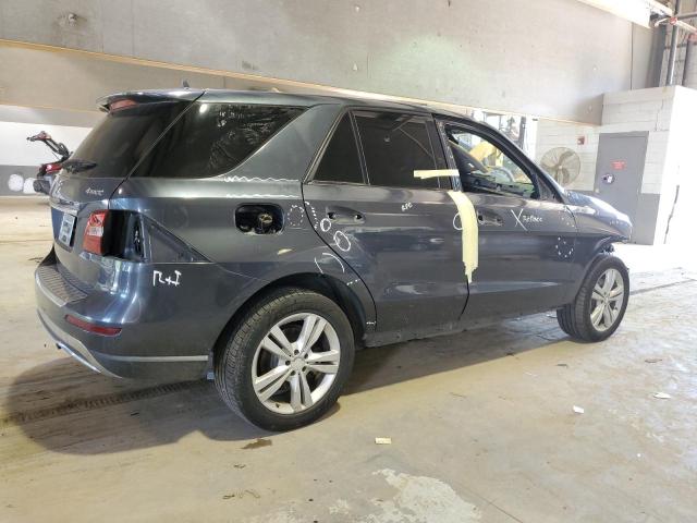 4JGDA5HB5DA151980 - 2013 MERCEDES-BENZ ML 350 4MATIC GRAY photo 3