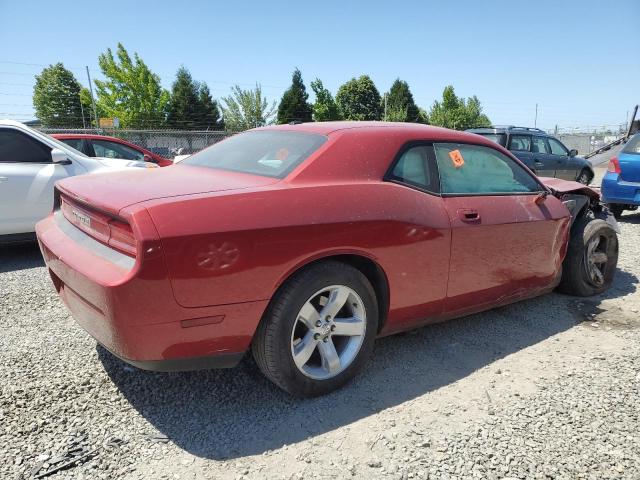 2B3CJ4DV8AH131764 - 2010 DODGE CHALLENGER SE RED photo 3