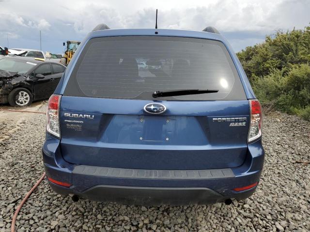 JF2SHABC2DH415702 - 2013 SUBARU FORESTER 2.5X BLUE photo 6