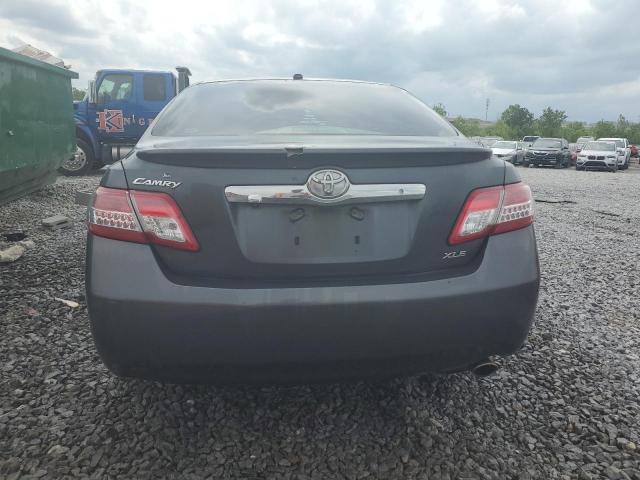 4T1BF3EK0BU203335 - 2011 TOYOTA CAMRY BASE Szary zdjęcie 6