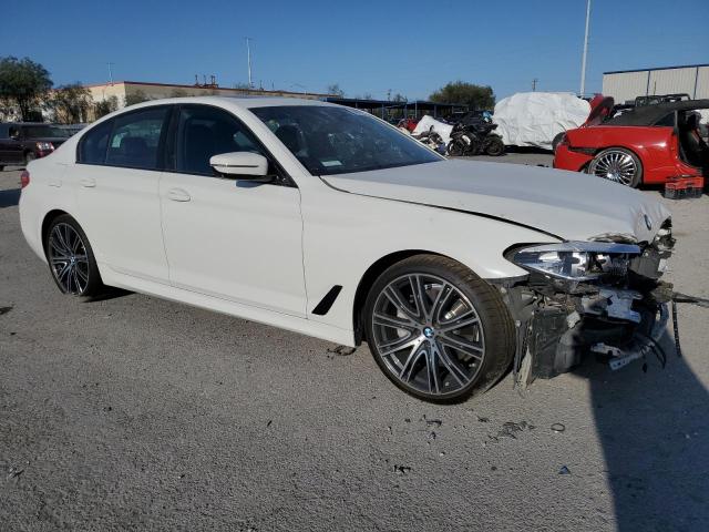 WBAJE5C58KG919827 - 2019 BMW 540 I WHITE photo 4