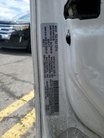 ZFBERFAB0J6L03568 - 2018 RAM PROMASTER 白色 照片 13