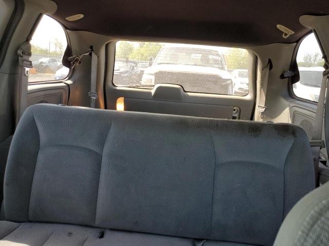 1C4GP45R85B160678 - 2005 CHRYSLER TOWN & COU 银色 照片 10