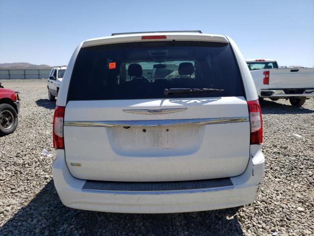 2C4RC1BG6GR103941 - 2016 CHRYSLER TOWN & COU TOURING WHITE photo 6