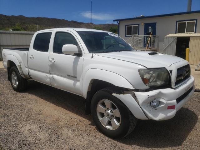 3TMKU4HN0AM023541 - 2010 TOYOTA TACOMA DOUBLE CAB PRERUNNER LONG BED WHITE photo 4