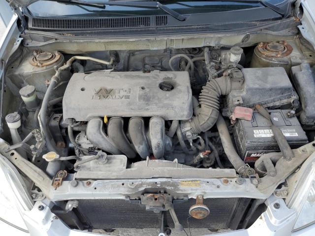 2T1KR32E85C879852 - 2005 TOYOTA COROLLA MA XR SILVER photo 11